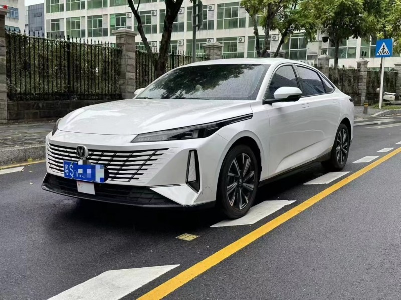 深圳24年长安汽车逸动3