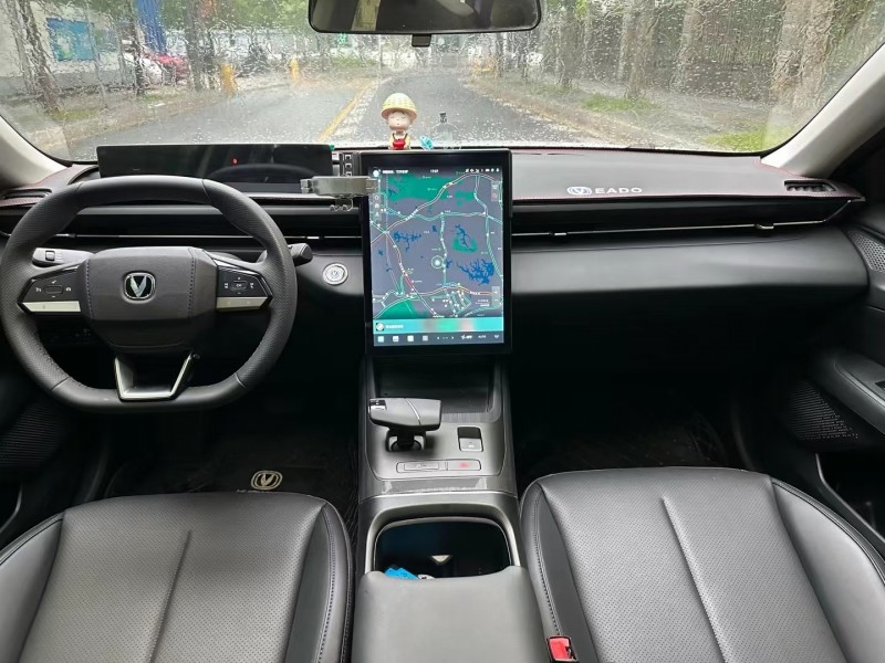 深圳24年长安汽车逸动5