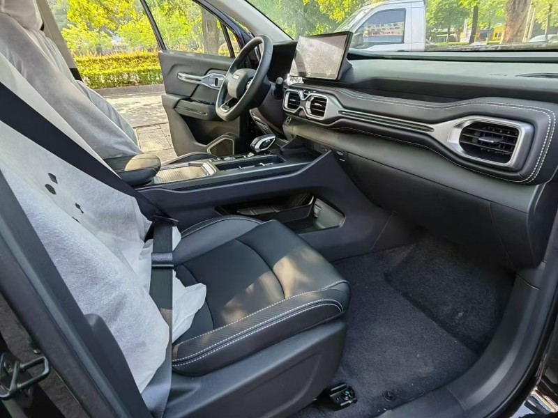 深圳24年吉利雷达6