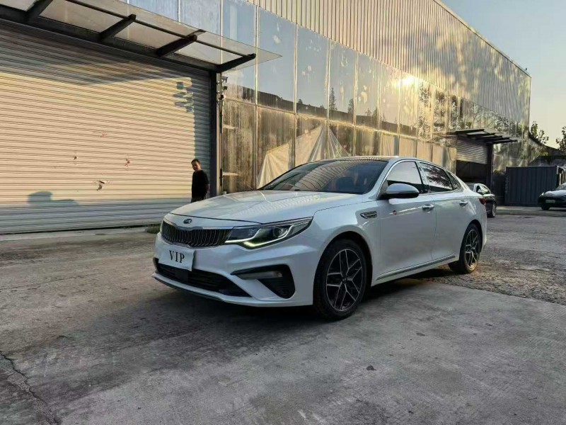 徐州19年起亚K52