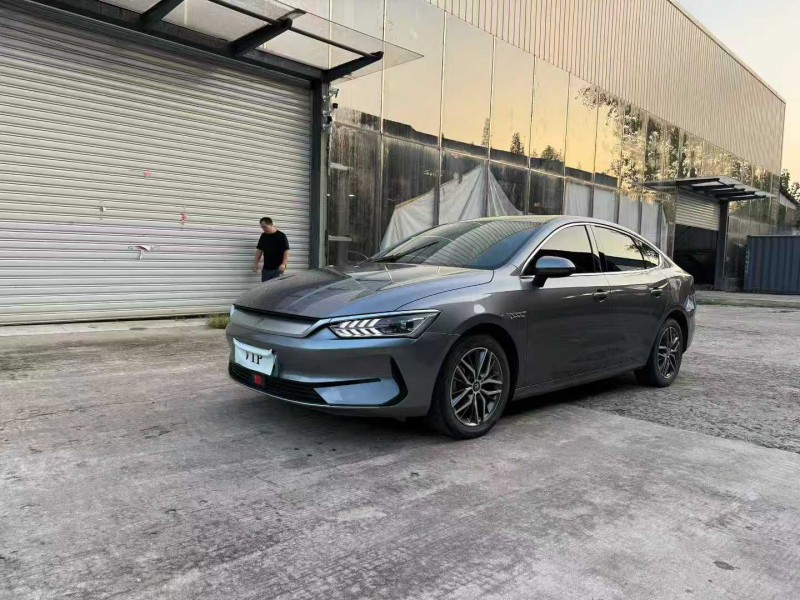 徐州23年比亚迪秦2