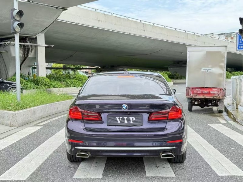 广州20年宝马5系9