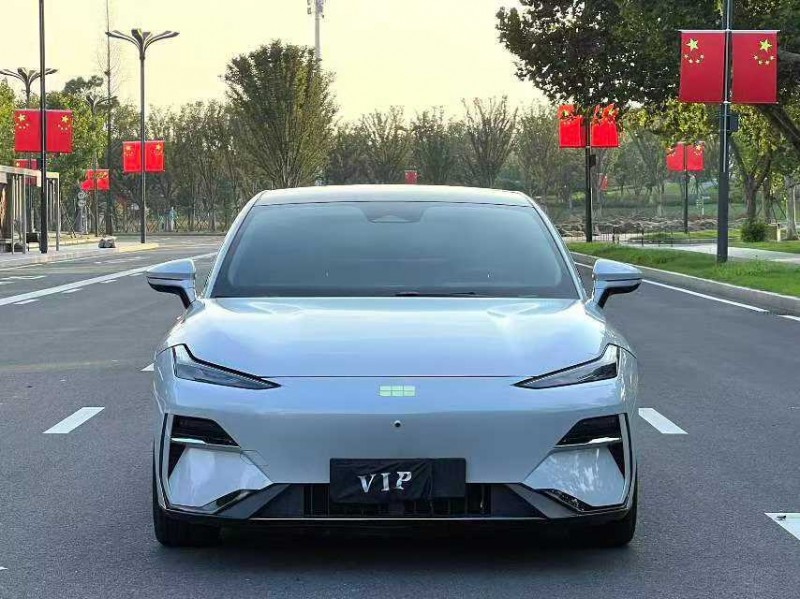 上饶24年吉利银河1