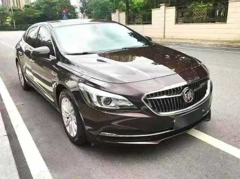 上饶17年别克君越3