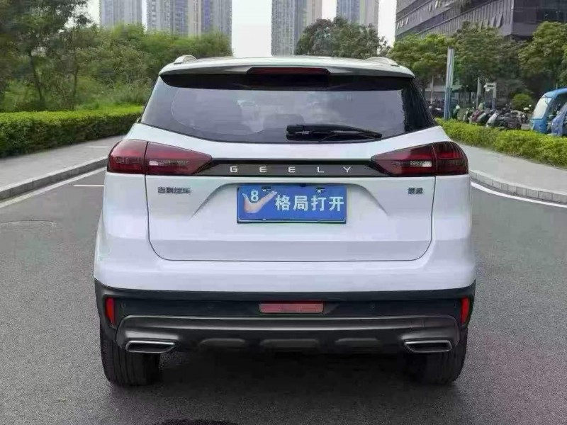东莞23年吉利博越9