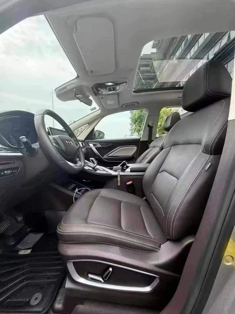 东莞22年吉利嘉际4