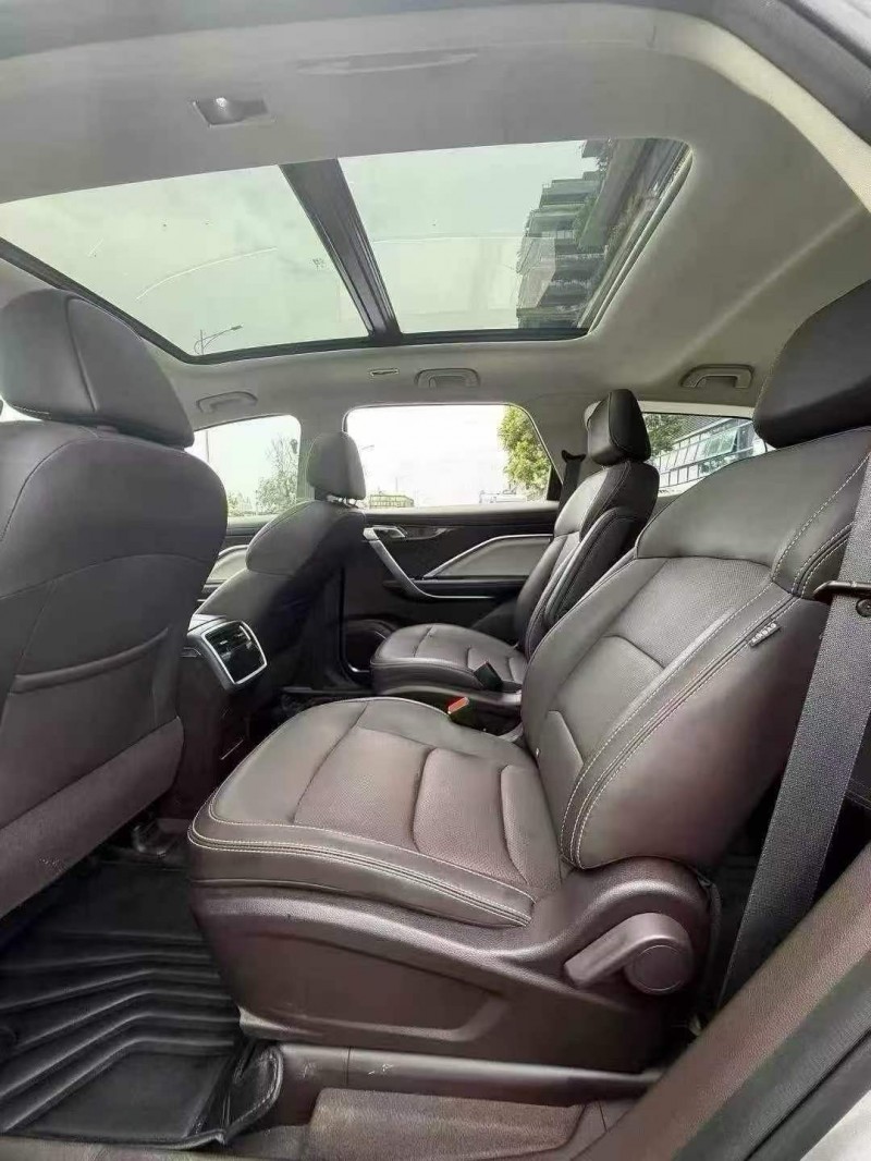 东莞22年吉利嘉际5