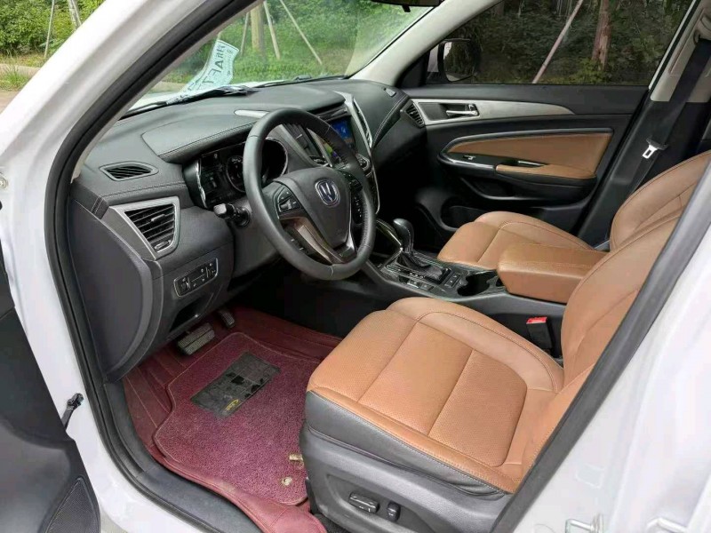 徐州18年长安汽车CS757