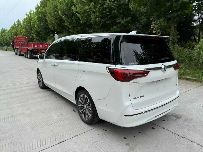 徐州22年别克GL86