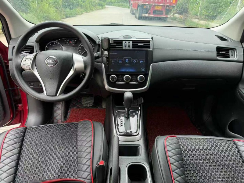 徐州19年日产骐达8