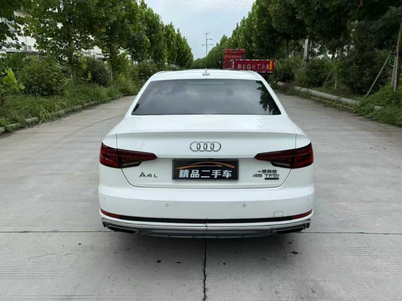 徐州19年奥迪A4L5