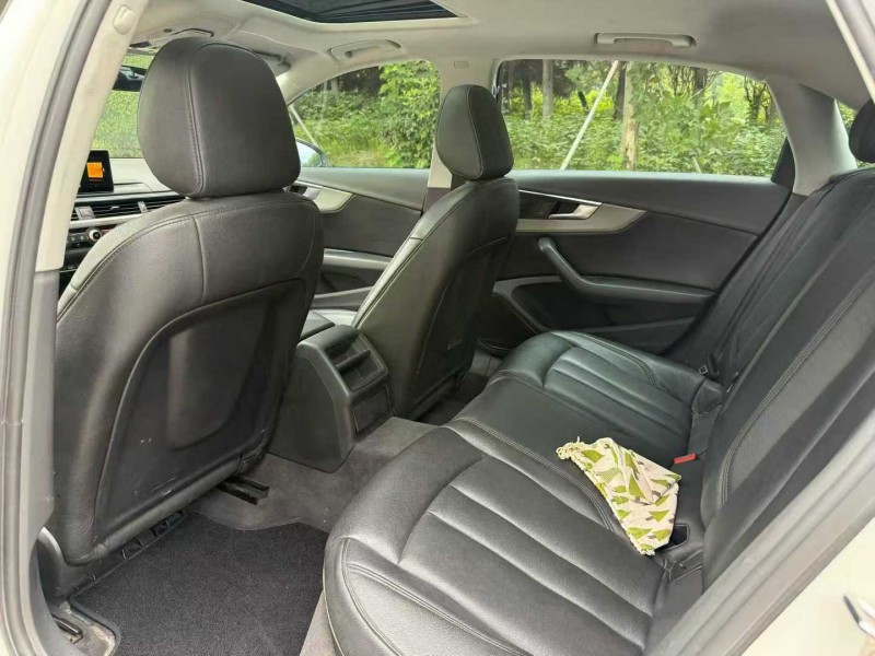 徐州17年奥迪A4L9