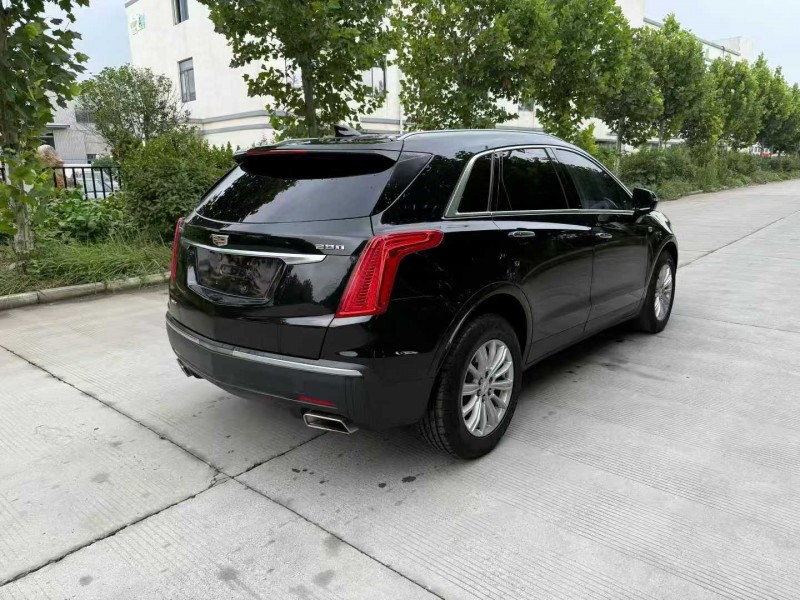 徐州17年凯迪拉克XT54