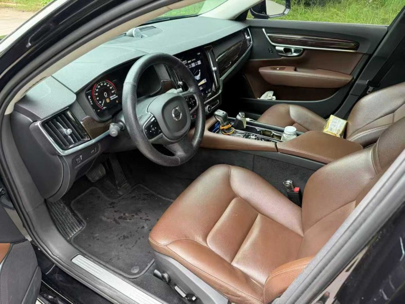 徐州17年沃尔沃S907