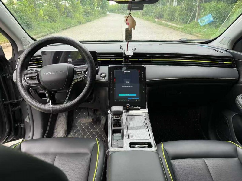 徐州22年荣威RX58