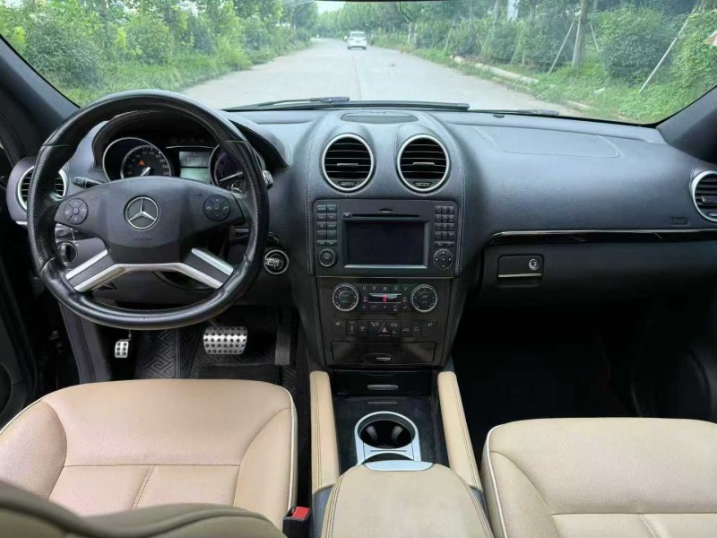 徐州11年奔驰ML8