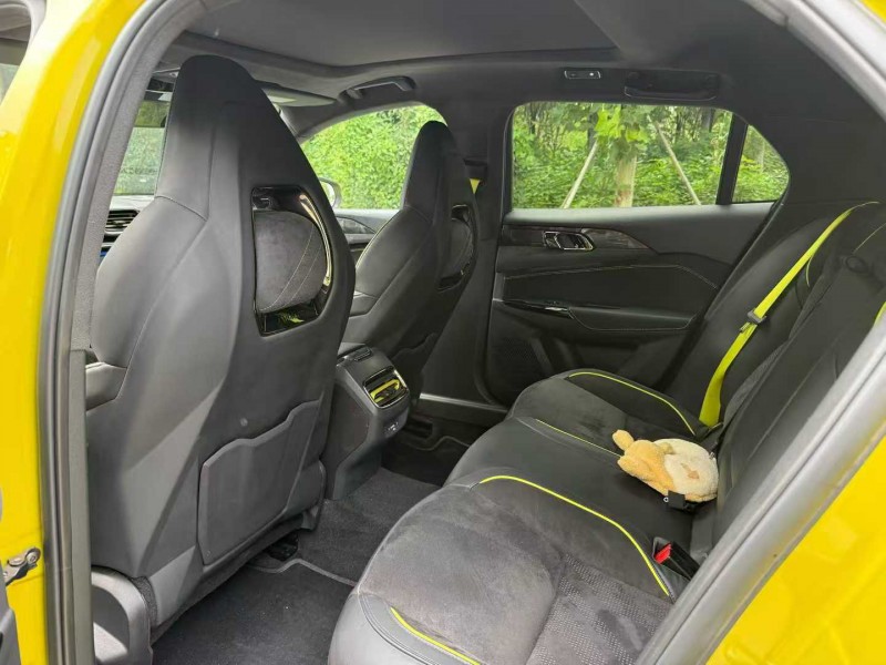 徐州22年领克037