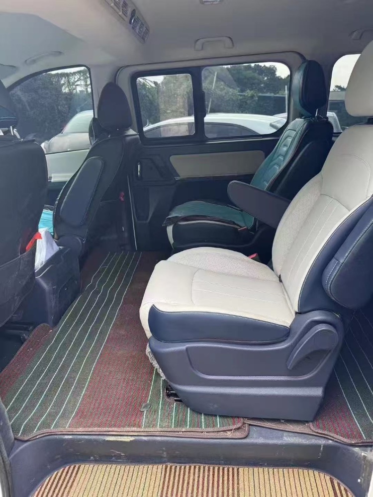 东莞23年东风菱智3