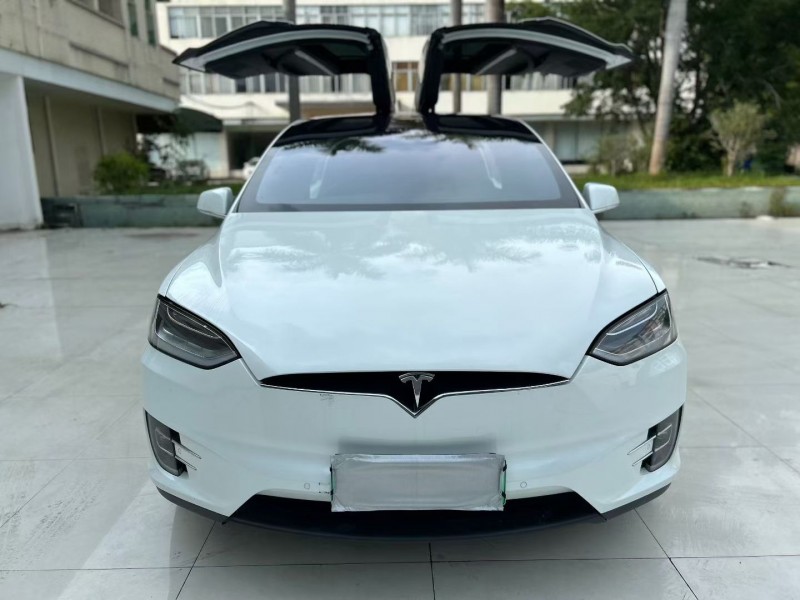 深圳19年特斯拉MODEL X1