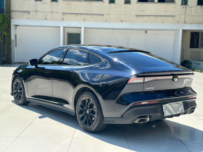 江门25年长安汽车UNI7