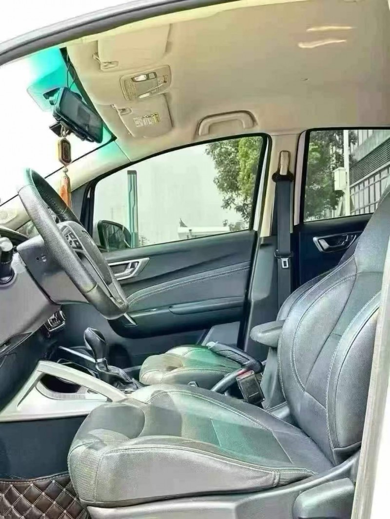 东莞19年吉利远景4