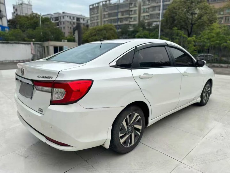 深圳19年本田凌派8