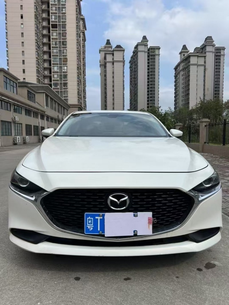 珠海20年马自达昂克赛拉1