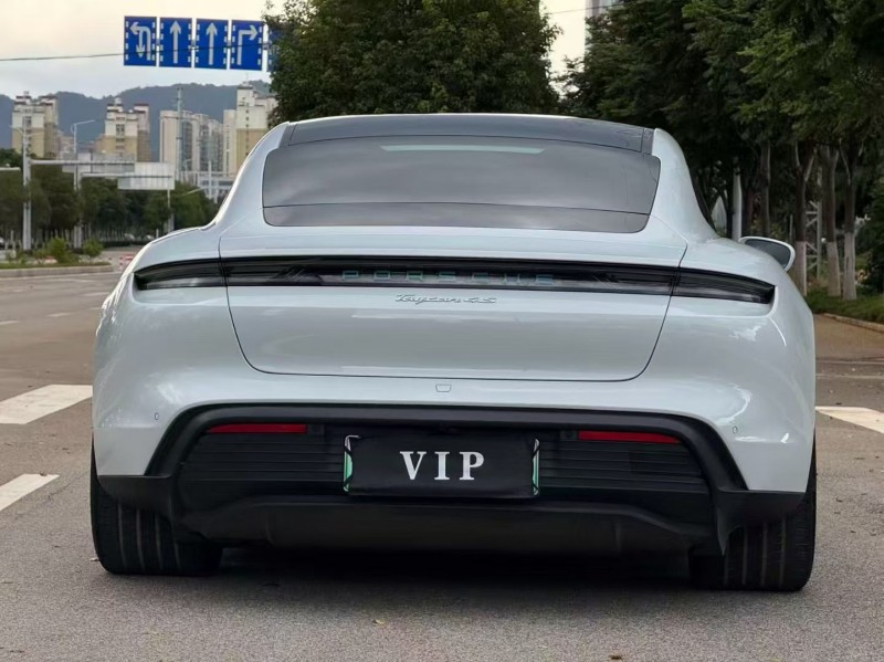 昆明22年保时捷Taycan9