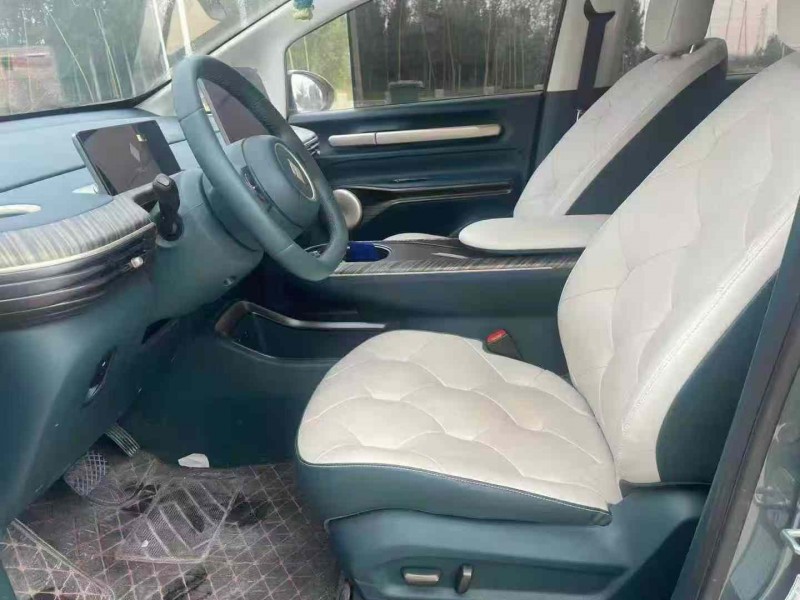 焦作23年宝骏云朵4