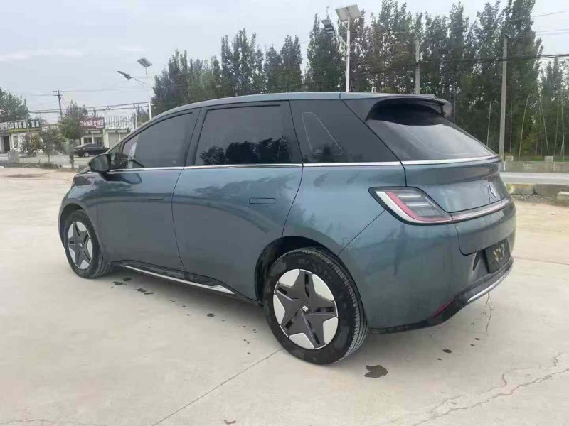 焦作23年宝骏云朵7