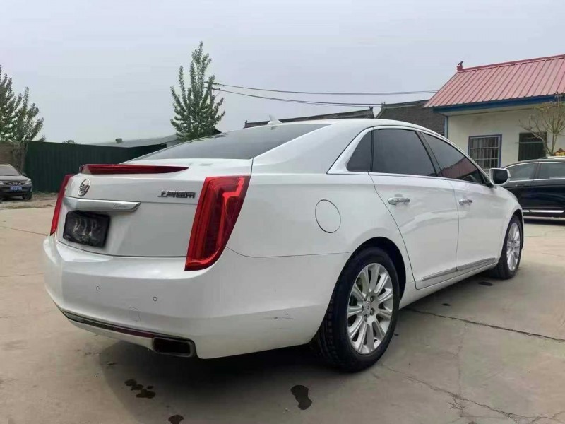 焦作16年凯迪拉克XTS8