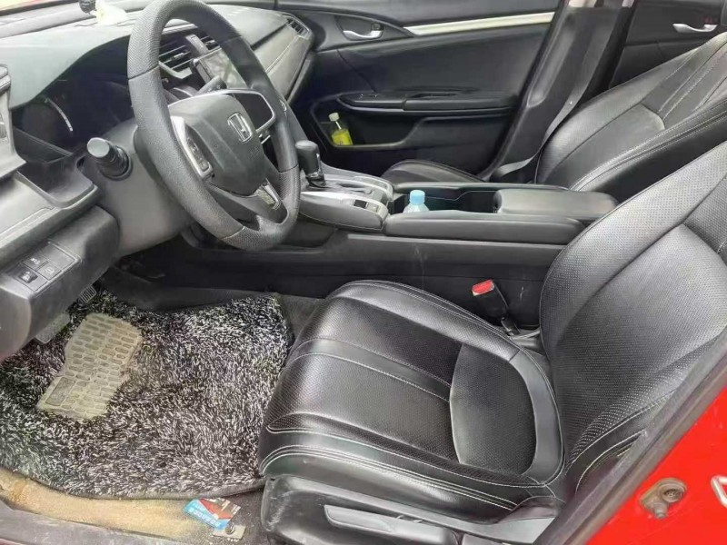 焦作17年本田思域4