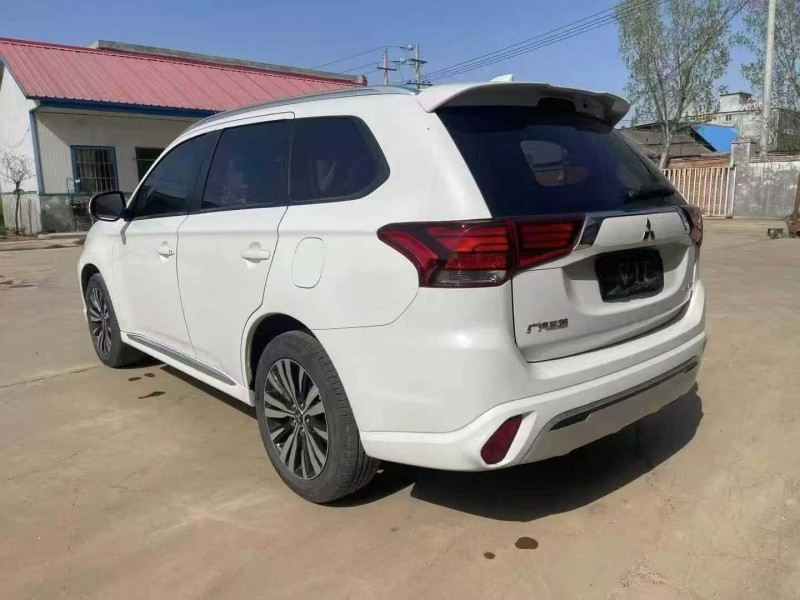 焦作22年三菱欧蓝德8