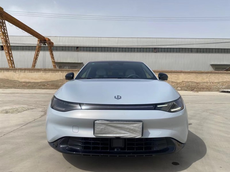 兰州23年零跑汽车C011