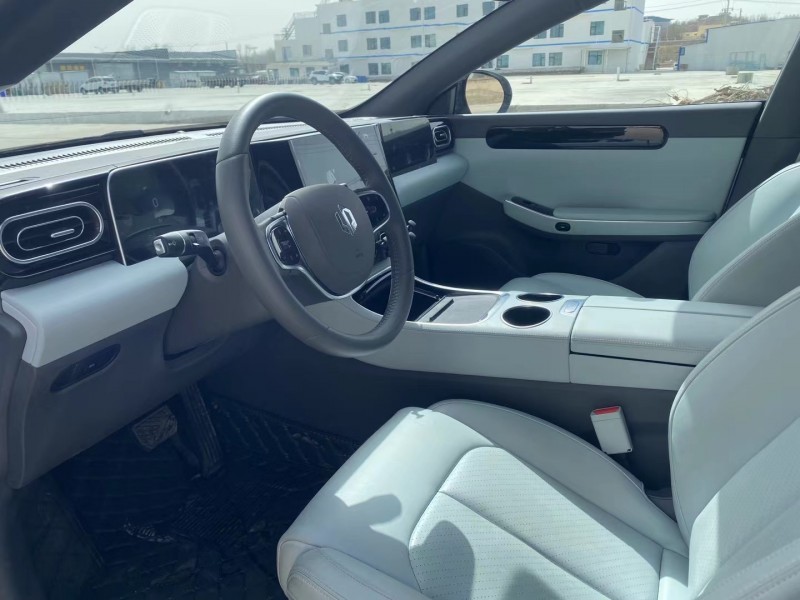 兰州23年零跑汽车C014