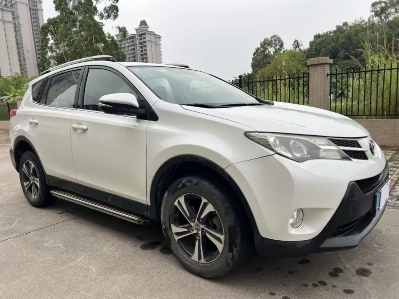 珠海15年丰田RAV4荣放3
