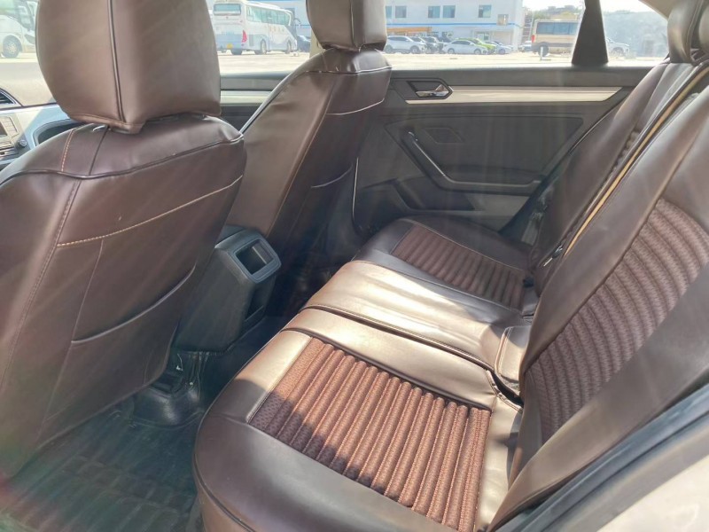 兰州18年大众凌渡6