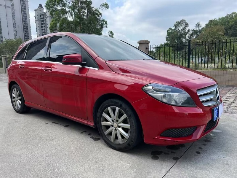 江门14年奔驰B3