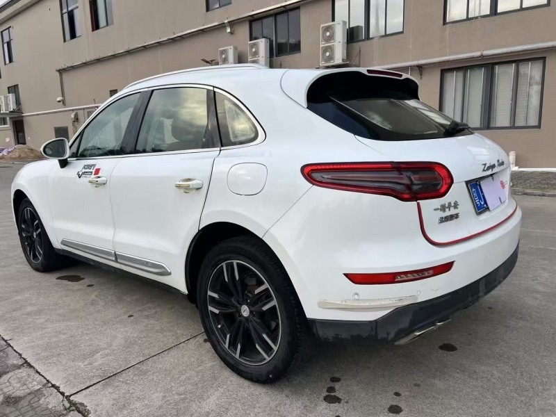 珠海19年众泰SR97