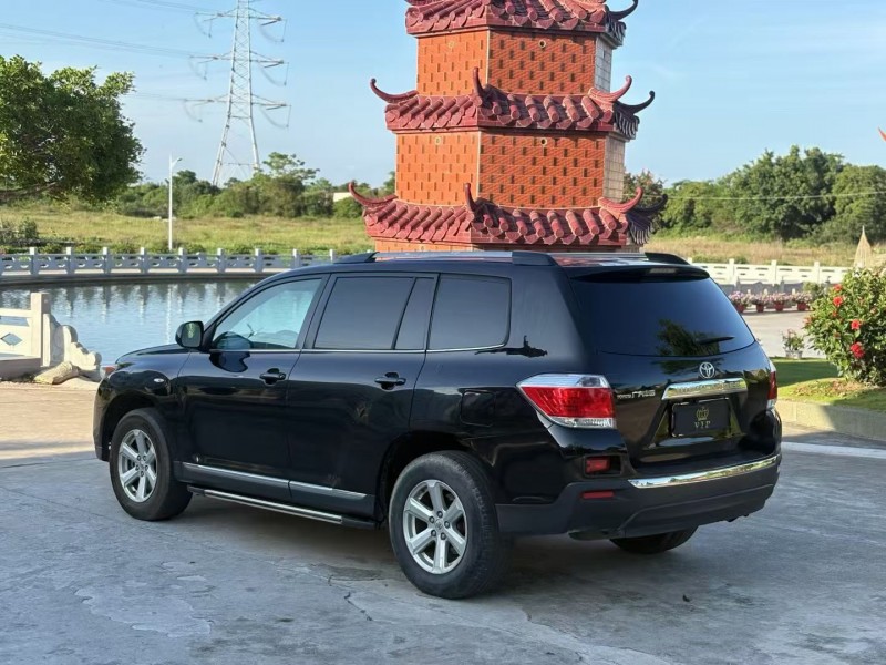 深圳15年丰田汉兰达8