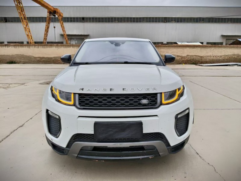 兰州17年路虎极光1