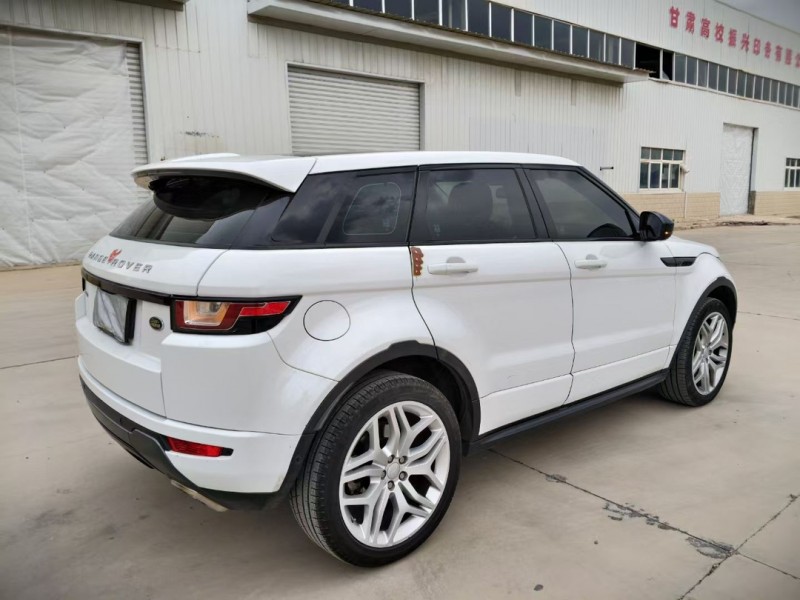 兰州17年路虎极光7