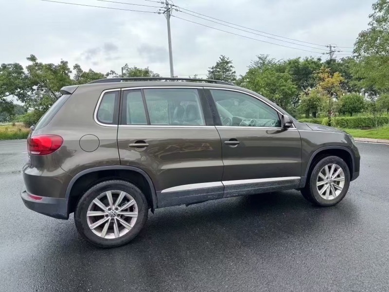 珠海16年大众途观8