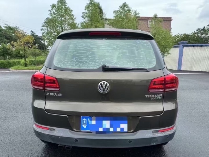 珠海16年大众途观9