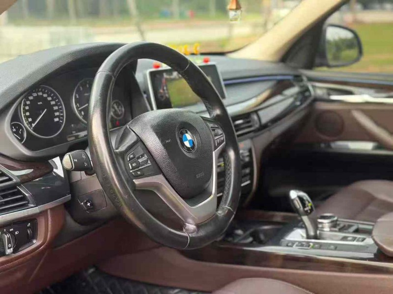 江门15年宝马X55