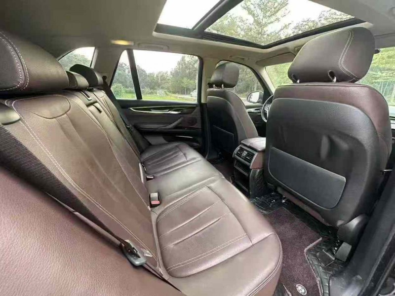 江门15年宝马X57