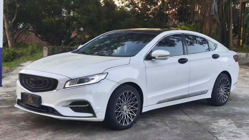 湛江19年吉利博瑞3