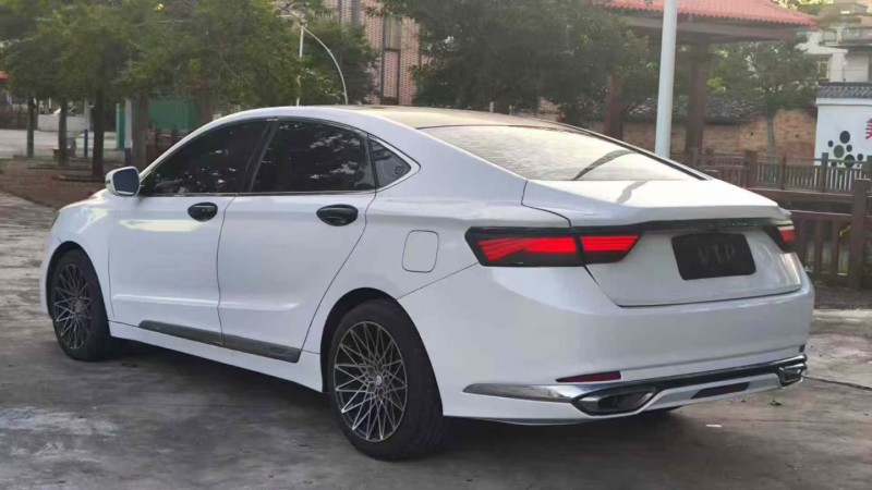 湛江19年吉利博瑞7