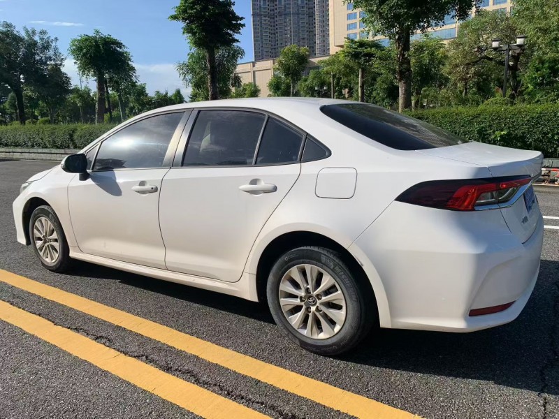 江门21年丰田卡罗拉8