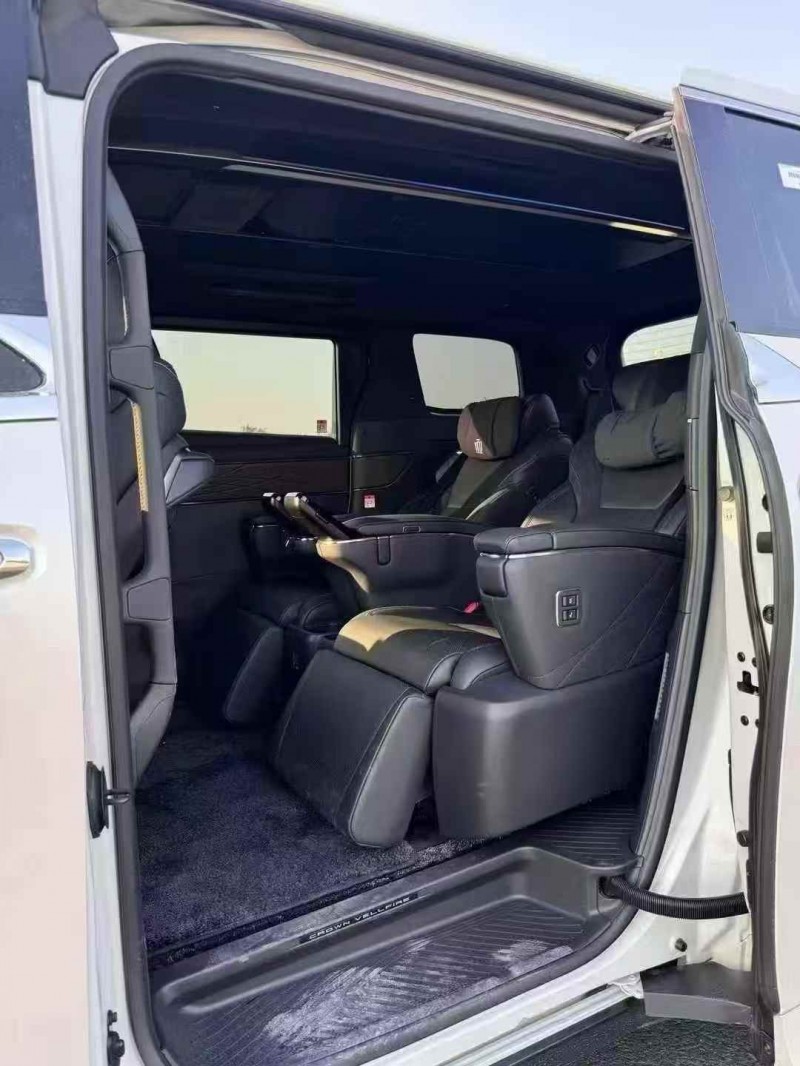 石家庄25年丰田威尔法5